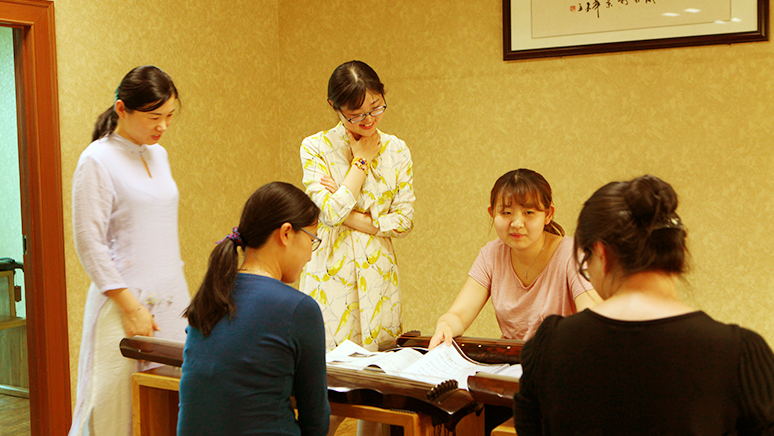 成年人学古琴
